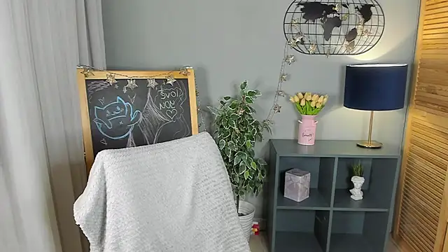 elliupp online show from June 27, 2026, 4:34 pm