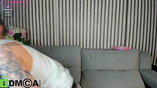 Snapshot of Elsie_Cutties chatting on October 10, 2025, 1:04 am Elsie Cutties online show from October 10, 2025, 1:04 am