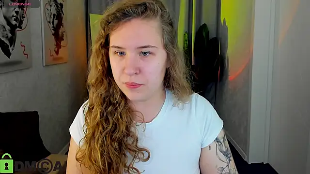 Elsie Cutties online show from May 2, 2026, 1:10 am
