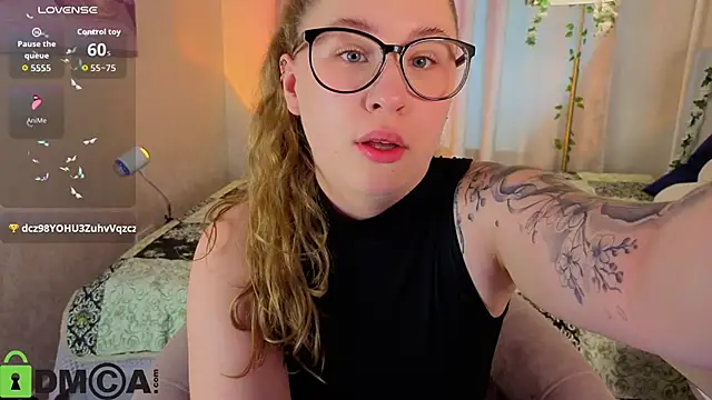 Elsie Cutties online show from June 21, 2026, 1:08 am