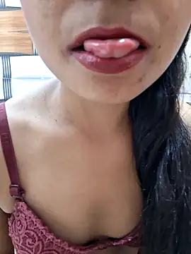 Soni cute86526 online show from April 26, 2026, 4:54 am
