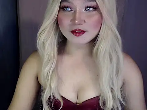 Eyes-on-me online show from March 8, 2026, 5:17 pm