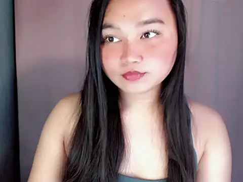 Snapshot of Eyes-on-me chatting on August 8, 2026, 6:43 pm Eyes-on-me online show from August 8, 2026, 6:43 pm