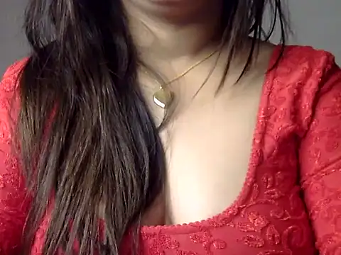 Snapshot of Aaliya02 chatting on October 14, 2025, 5:08 am Aaliya02 online show from October 14, 2025, 5:08 am