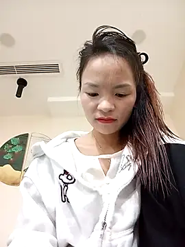 Snapshot of ___Dorry02___ chatting on October 28, 2025, 5:00 am Dorry02 online show from October 28, 2025, 5:00 am