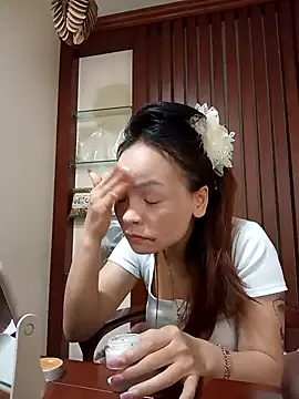 Snapshot of ___Dorry02___ chatting on November 11, 2025, 5:18 am Dorry02 online show from November 11, 2025, 5:18 am