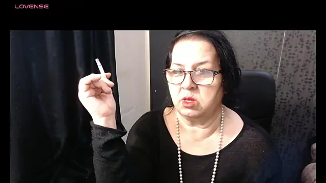 Snapshot of MissSanjanne chatting on January 18, 2026, 11:08 pm MissSanjanne online show from January 18, 2026, 11:08 pm