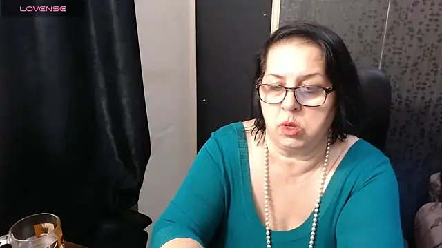 Snapshot of MissSanjanne chatting on March 10, 2026, 8:08 am MissSanjanne online show from March 10, 2026, 8:08 am