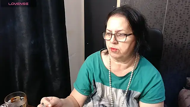 Snapshot of MissSanjanne chatting on March 12, 2026, 2:12 pm MissSanjanne online show from March 12, 2026, 2:12 pm