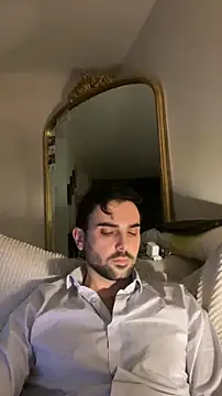 eauminerale online show from February 16, 2026, 9:11 pm