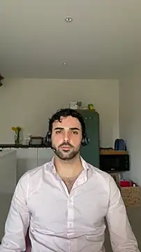 eauminerale online show from February 23, 2026, 9:28 am