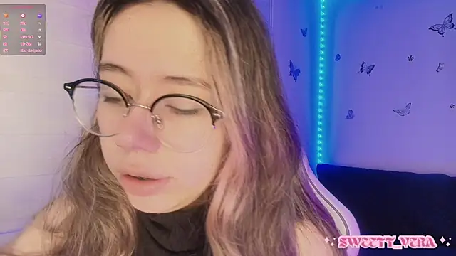 Snapshot of sweettvera chatting on November 8, 2025, 10:26 am sweettvera online show from November 8, 2025, 10:26 am