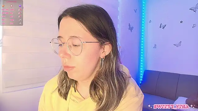 sweettvera online show from April 22, 2026, 1:23 pm