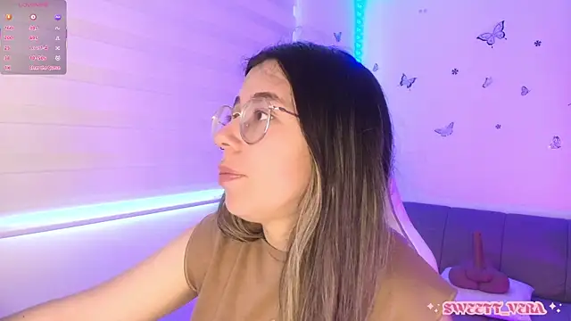 sweettvera online show from June 8, 2026, 12:16 pm
