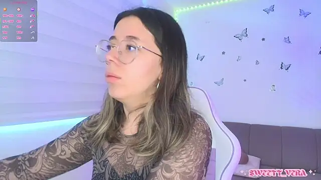 sweettvera online show from June 16, 2026, 12:41 pm