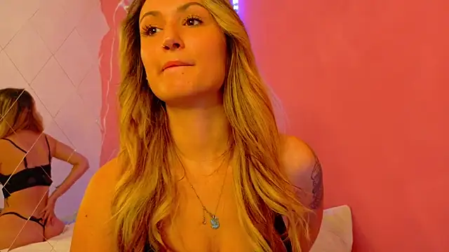 Anaayss  online show from October 10, 2025, 5:28 am