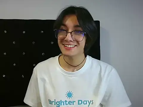Snapshot of Matti_Mendez_ chatting on July 2, 2026, 3:40 pm Matti Mendez online show from July 2, 2026, 3:40 pm