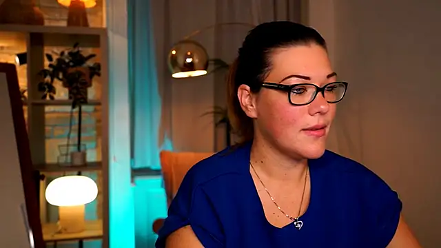 Snapshot of mrs_fllowerr chatting on October 8, 2025, 4:26 pm mrs fllowerr online show from October 8, 2025, 4:26 pm