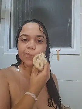 sweetamy326 online show from July 7, 2026, 10:14 pm