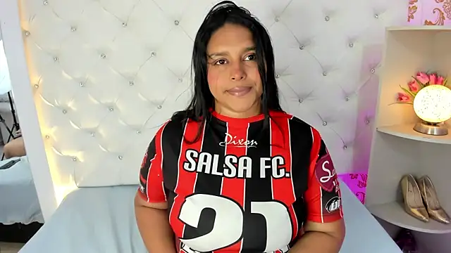 Snapshot of afrodita-Stone chatting on November 6, 2025, 3:07 am afrodita-Stone online show from November 6, 2025, 3:07 am