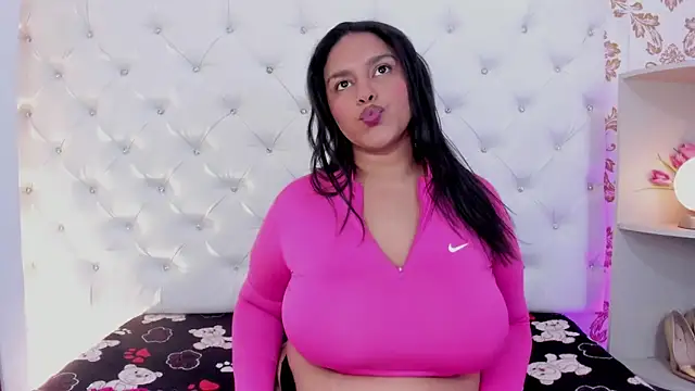 Snapshot of afrodita-Stone chatting on December 16, 2025, 2:38 am afrodita-Stone online show from December 16, 2025, 2:38 am