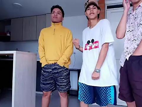 latin naughty boys online show from September 29, 2025, 4:45 pm