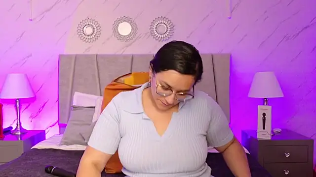 Michell Monet online show from July 9, 2026, 11:58 am