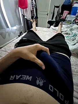 Snapshot of Salsicha244 chatting on November 2, 2025, 10:06 am Salsicha244 online show from November 2, 2025, 10:06 am