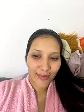 IsabellaJoness  online show from November 1, 2025, 12:34 am