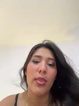 IsabellaJoness  online show from March 6, 2026, 8:16 pm