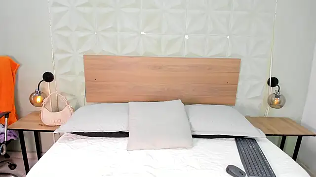 ValeryTrans  online show from March 14, 2026, 1:16 pm