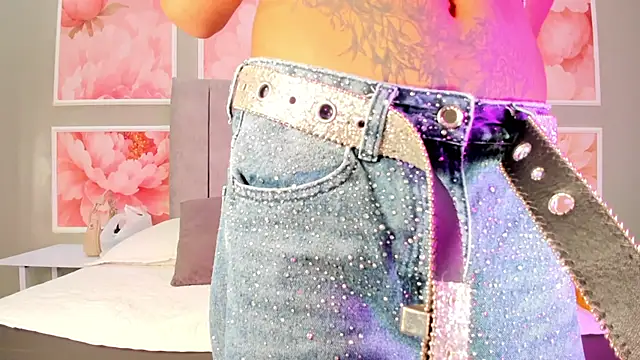 ValeryTrans  online show from July 28, 2026, 12:34 pm