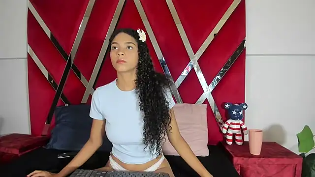 Snapshot of angiexht chatting on March 13, 2026, 3:51 pm angiexht online show from March 13, 2026, 3:51 pm