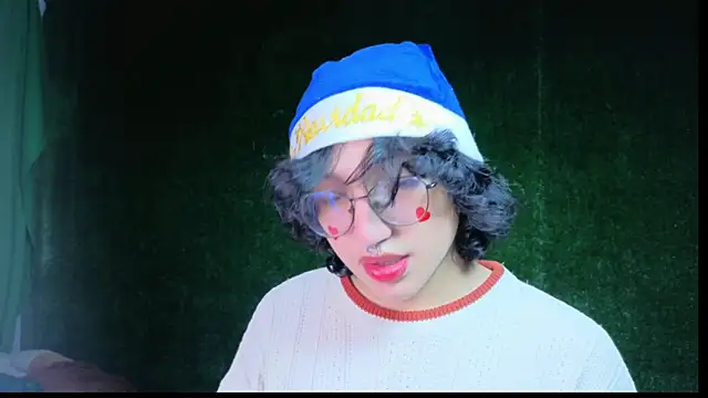 Snapshot of -BlueOpal- chatting on December 20, 2025, 6:26 pm -BlueOpal- online show from December 20, 2025, 6:26 pm