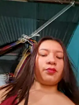 hot-mom22 online show from October 21, 2025, 10:38 am