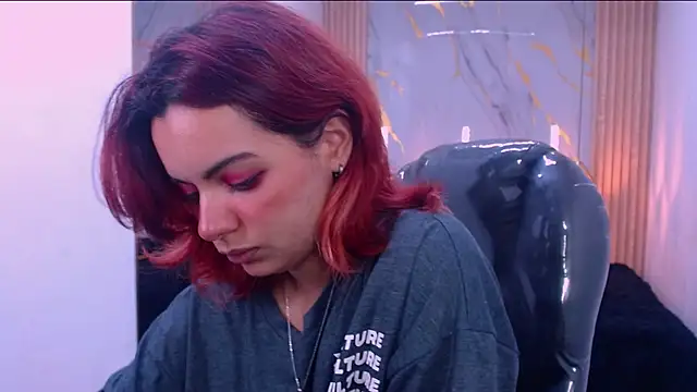 kat 96  online show from October 12, 2025, 7:46 pm