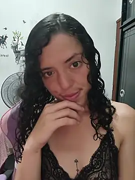 Snapshot of zakura_Haruno chatting on March 22, 2026, 12:03 am zakura Haruno online show from March 22, 2026, 12:03 am