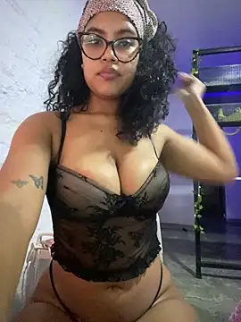 miiabrown18 online show from May 8, 2026, 1:44 am
