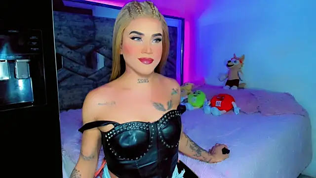 Snapshot of franchescamorgan chatting on November 25, 2025, 10:21 pm franchescamorgan online show from November 25, 2025, 10:21 pm