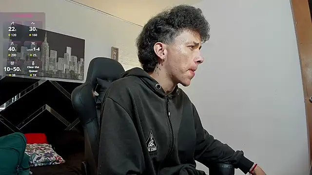 Snapshot of iammariano chatting on October 6, 2025, 2:53 am iammariano online show from October 6, 2025, 2:53 am