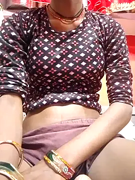 Snapshot of Cuty_kinjal chatting on June 4, 2026, 3:40 pm Cuty kinjal online show from June 4, 2026, 3:40 pm