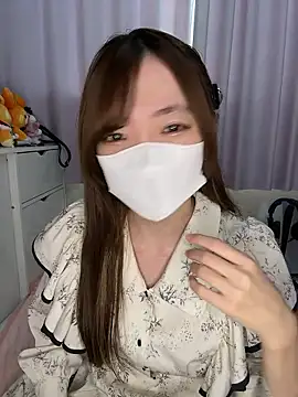 Snapshot of Moe_v_v chatting on November 28, 2025, 12:02 am Moe v v online show from November 28, 2025, 12:02 am