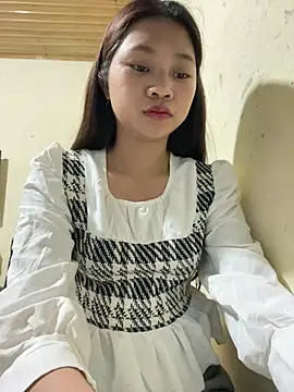 Mayy1 online show from May 1, 2026, 2:05 am