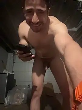 wwolfxxx online show from March 7, 2026, 9:17 am