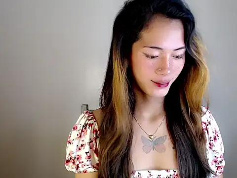 ashley bombshell online show from October 23, 2025, 8:18 pm