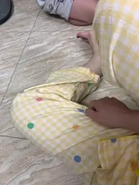 Snapshot of Meomeo-meo chatting on April 6, 2026, 11:22 am Meomeo-meo online show from April 6, 2026, 11:22 am