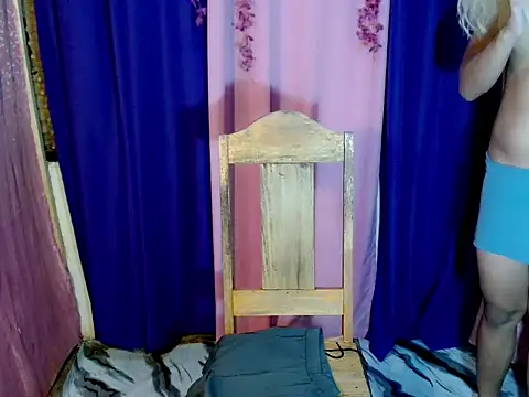 lustfull glacy online show from March 3, 2026, 6:47 pm