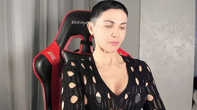 Angel iam online show from February 7, 2026, 7:39 pm