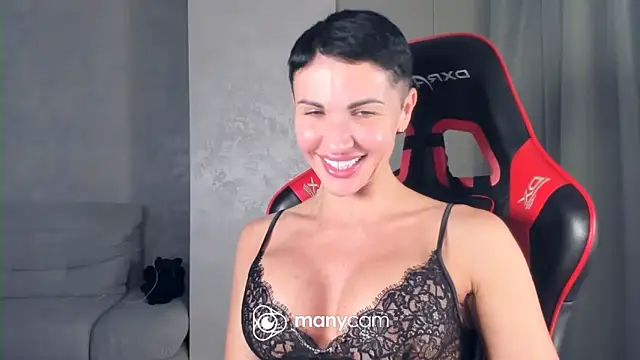Snapshot of Angel_iam chatting on May 7, 2026, 5:51 pm Angel iam online show from May 7, 2026, 5:51 pm