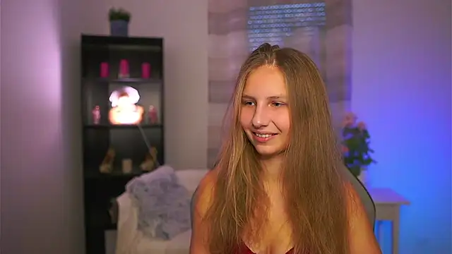 emmie murray online show from December 19, 2025, 2:02 pm